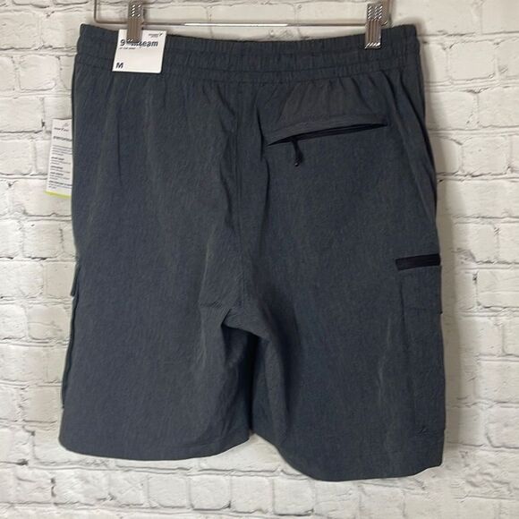 Old Navy Men’s Gray At the Knee 9” Inseam Shorts size medium NEW - Picture 4 of 6